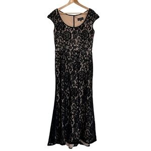 Betsy & Adam Lace Overlay Formal Maxi Dress Size 14 *missing sash*